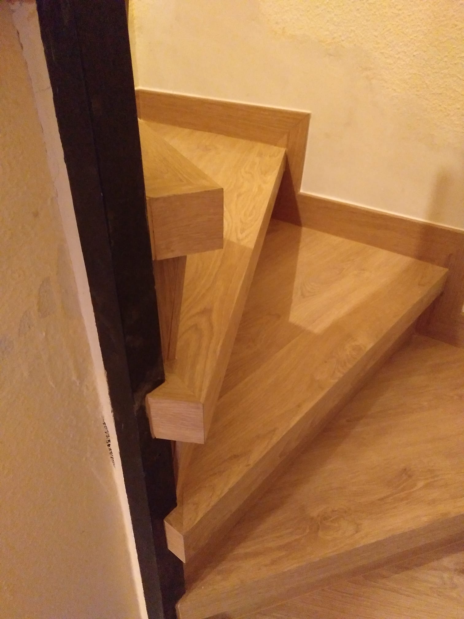 forrado escalera tarima en rivas 4