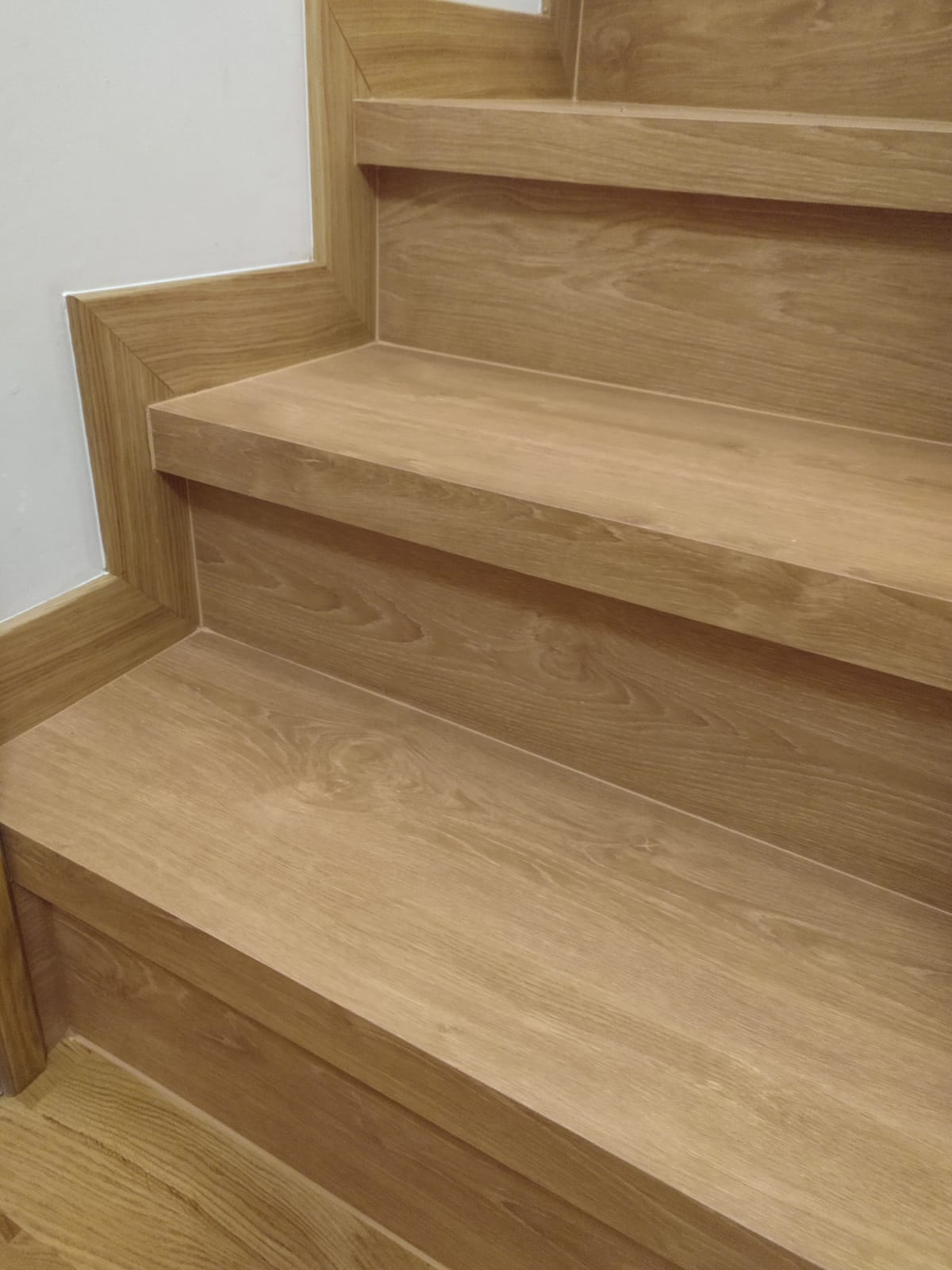 montaje escalera madera en rivas vaciamadrid