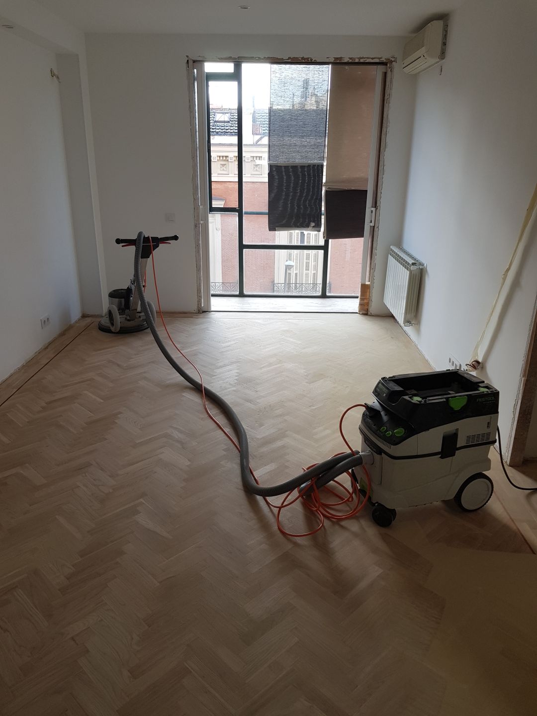Acuchillado de parquet sin polvo en Rivas Madrid Acuchillado de parquet sin polvo en Rivas Madrid