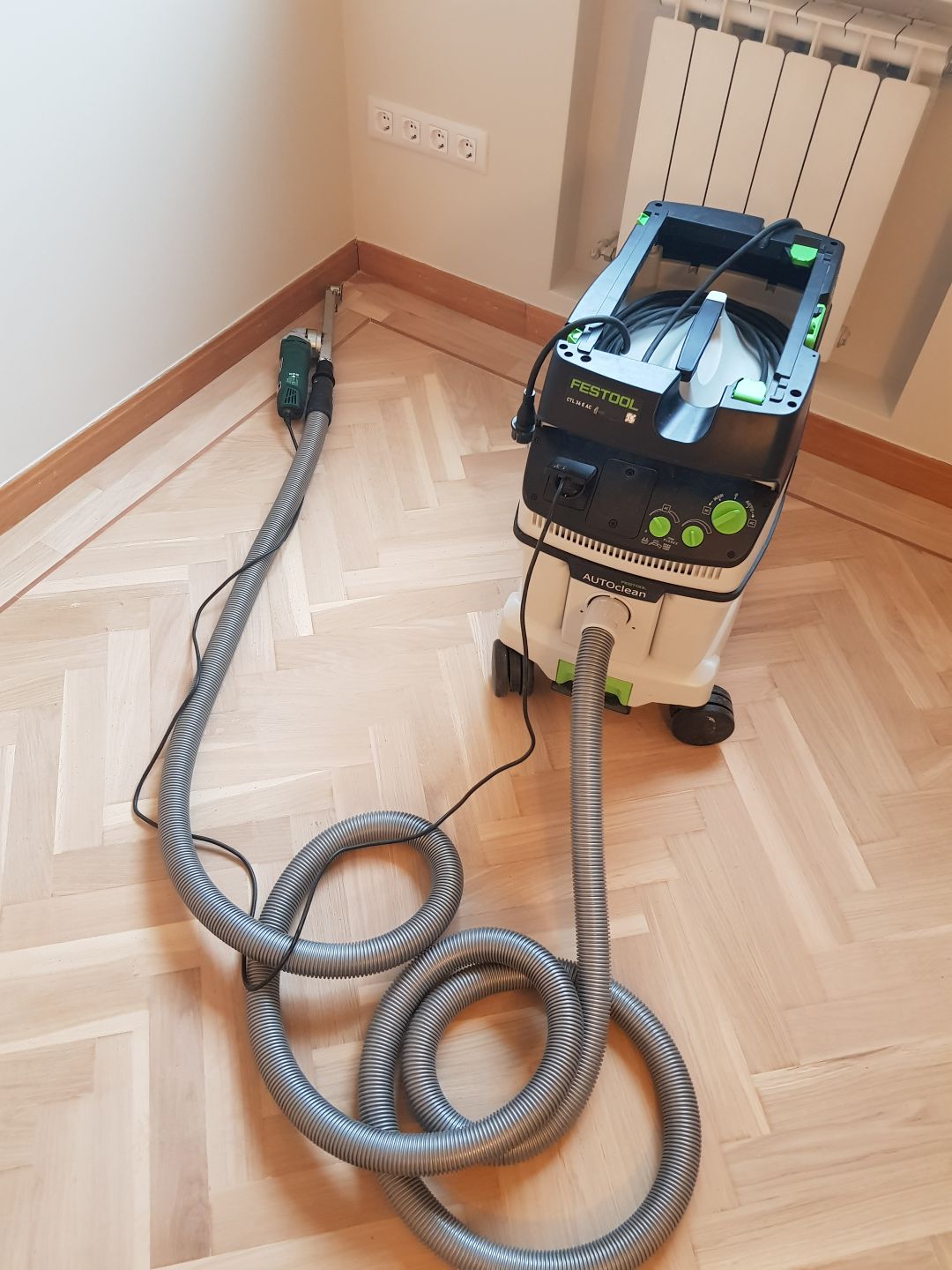 maquina acuchillado sin polvo parquet rivas 1