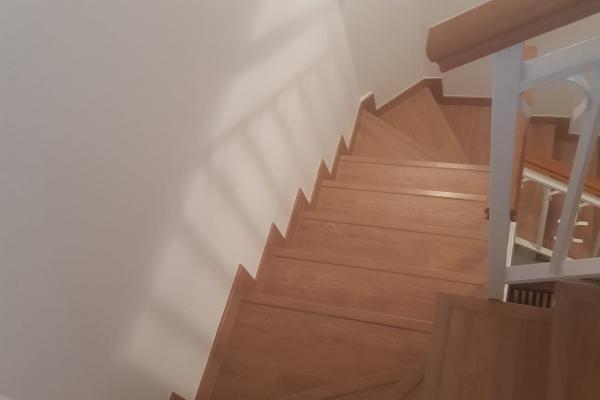 Forrado de Escaleras con Tarima 12